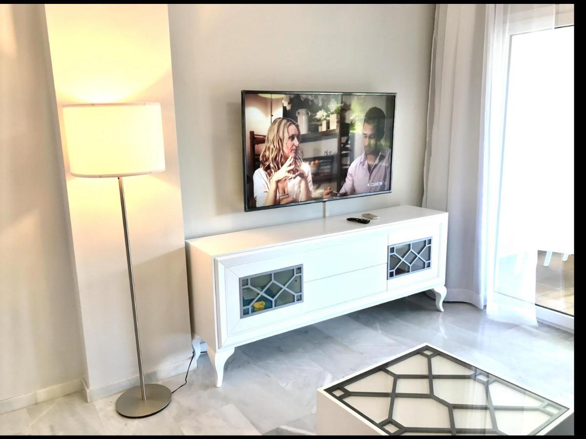 Mi Capricho 3-5 Beachfront- Apartment With Sea Views In Costa Del Sol Sitio de Calahonda Εξωτερικό φωτογραφία